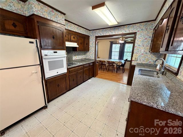 2925 Sparrow Springs Road, Gastonia, NC 28052