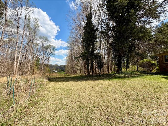 2925 Sparrow Springs Road, Gastonia, NC 28052