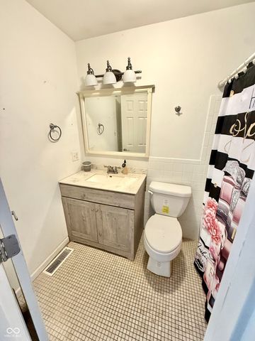 6496 N Parker Avenue, Indianapolis, IN 46220