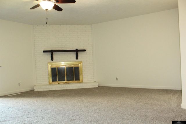 2909 S 160 Plaza, Omaha, NE 68130