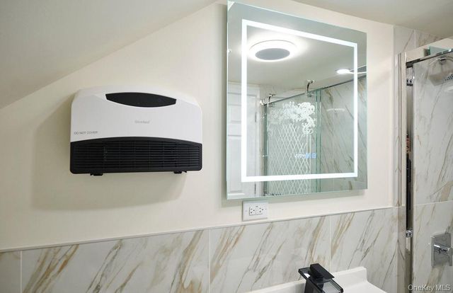 24120 83 Avenue, Bellerose, NY 11426