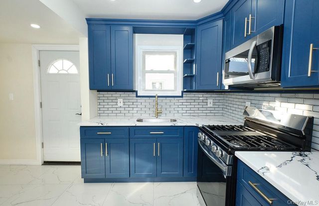 24120 83 Avenue, Bellerose, NY 11426