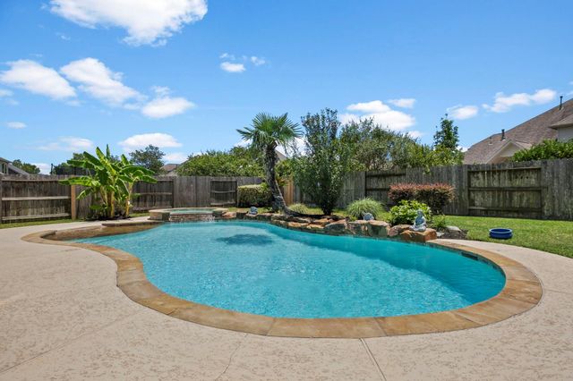 19519 Arbor Lodge Drive, Cypress, TX 77433