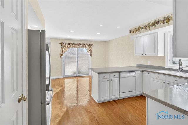 26336 E Wexford Drive, Perrysburg, OH 43551