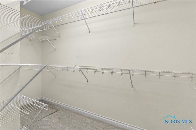 26336 E Wexford Drive, Perrysburg, OH 43551