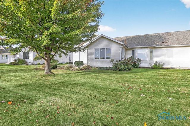 26336 E Wexford Drive, Perrysburg, OH 43551