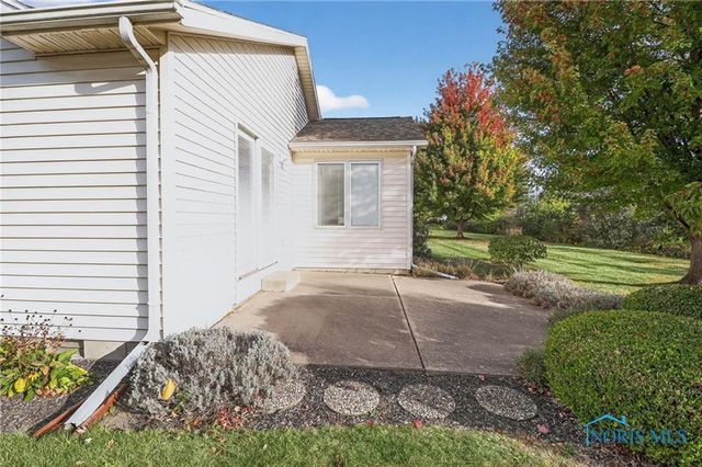 26336 E Wexford Drive, Perrysburg, OH 43551