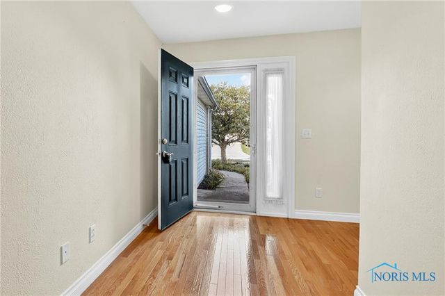 26336 E Wexford Drive, Perrysburg, OH 43551