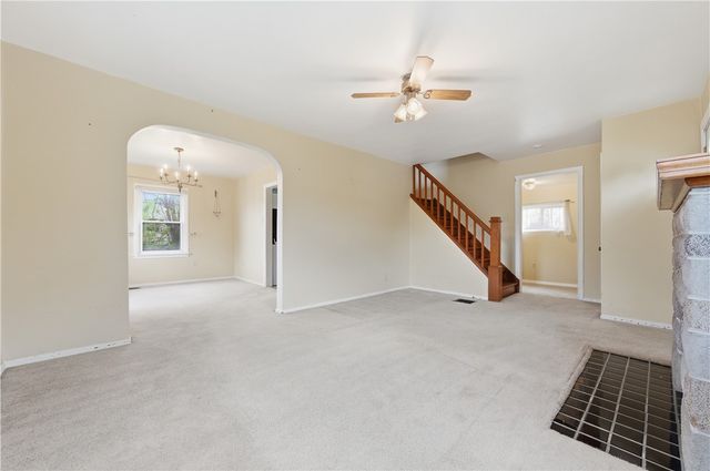 1027 Venice Ave, East Mckeesport, PA 15035