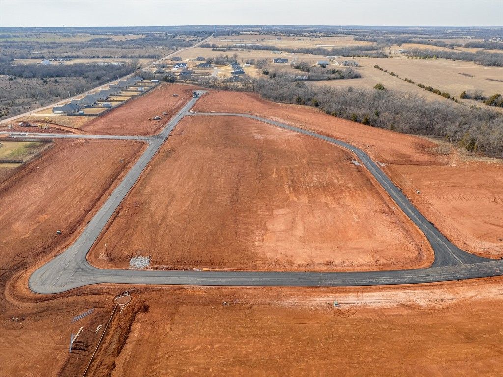 Steele Street, Shawnee, OK 74804