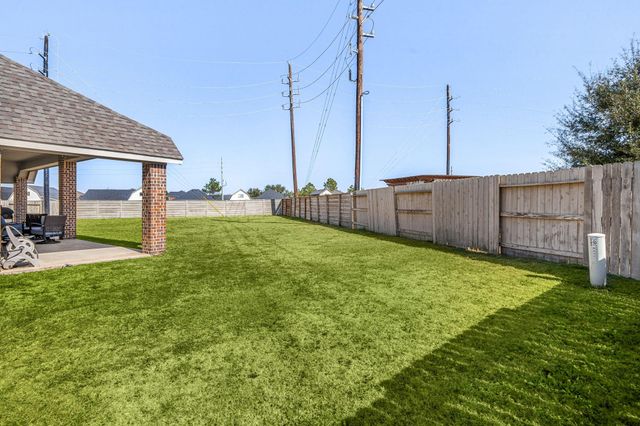 4301 Mesquite Terrace Drive, Manvel, TX 77578