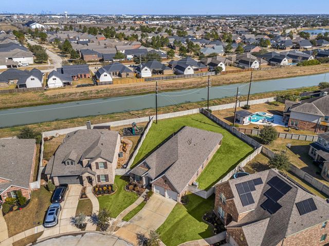 4301 Mesquite Terrace Drive, Manvel, TX 77578