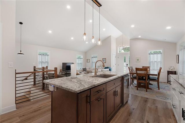 9325 Walnut Street, Kansas City, MO 64114