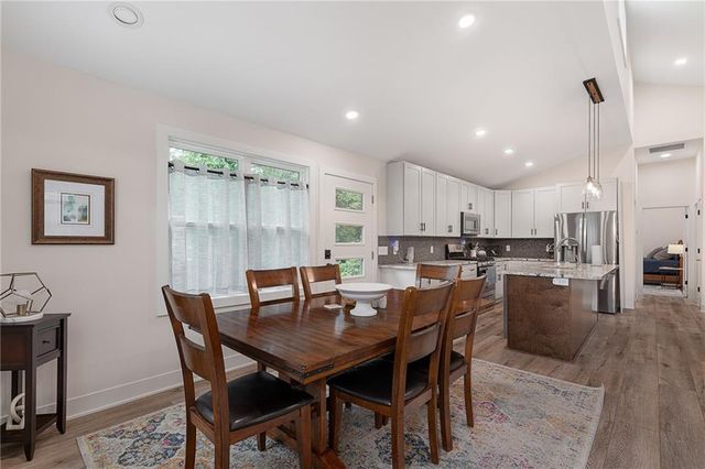 9325 Walnut Street, Kansas City, MO 64114