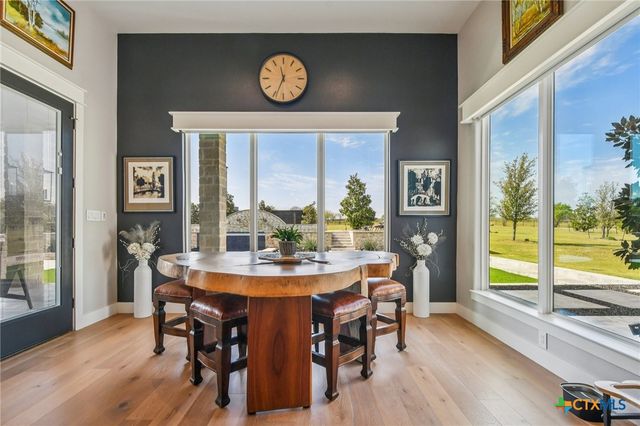 173 Via Lago, Belton, TX 76513