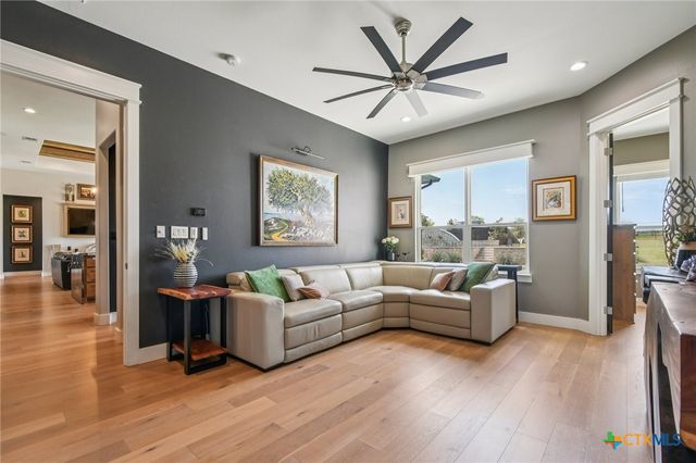 173 Via Lago, Belton, TX 76513