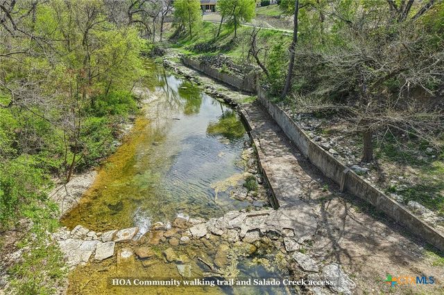 173 Via Lago, Belton, TX 76513