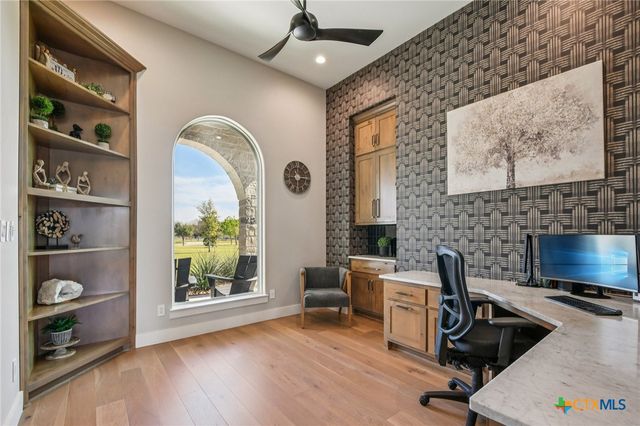 173 Via Lago, Belton, TX 76513