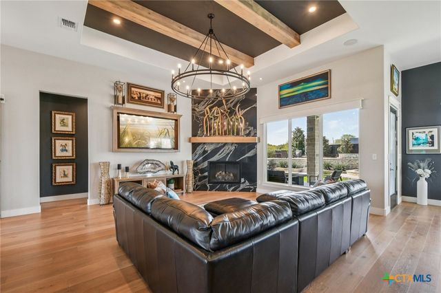 173 Via Lago, Belton, TX 76513