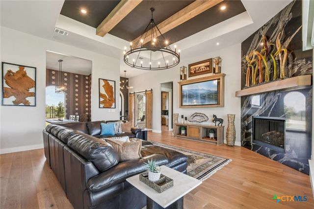 173 Via Lago, Belton, TX 76513