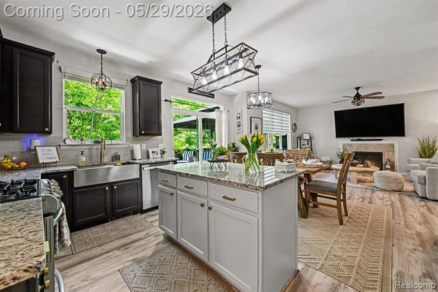 28614 Cottage Lane, New Hudson, MI 48165