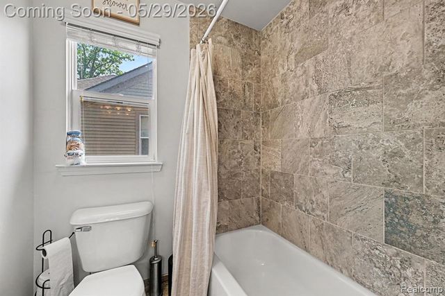 28614 Cottage Lane, New Hudson, MI 48165