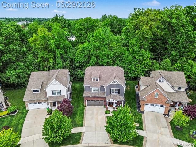 28614 Cottage Lane, New Hudson, MI 48165