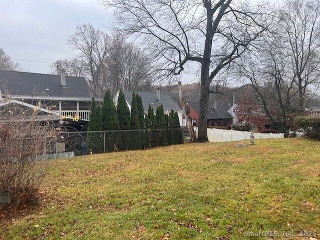 936 Chopsey Hill Road, Bridgeport, CT 06606