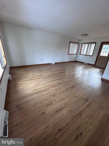 2948 ANDREWS LAKE RD, Felton, DE 19943