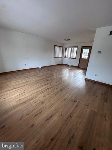 2948 ANDREWS LAKE RD, Felton, DE 19943