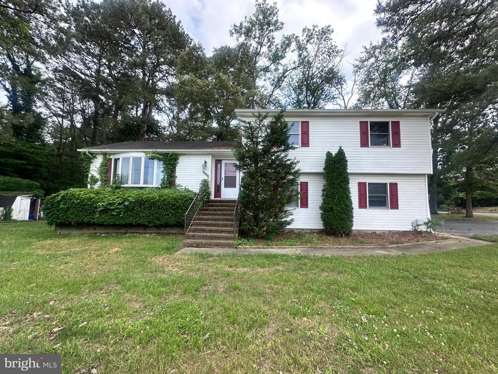2948 ANDREWS LAKE RD, Felton, DE 19943