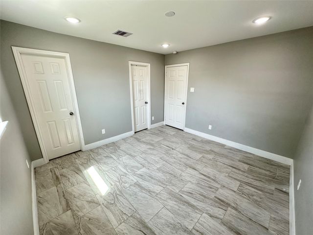 12703 W Hardy Road, Houston, TX 77037