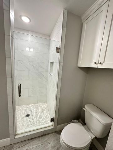 12703 W Hardy Road, Houston, TX 77037
