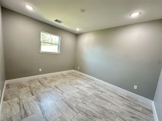 12703 W Hardy Road, Houston, TX 77037