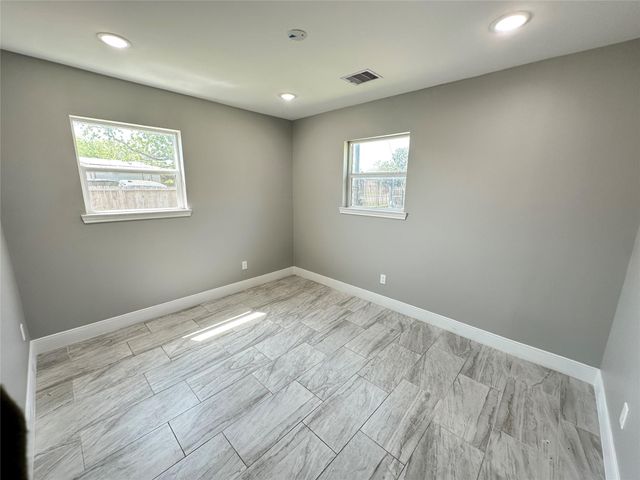 12703 W Hardy Road, Houston, TX 77037