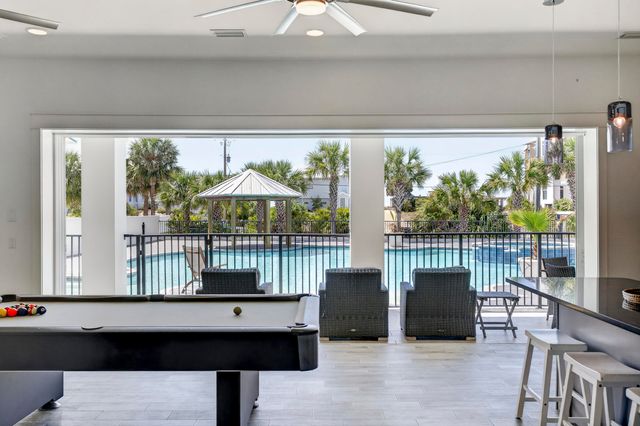 37 W Seahorse Circle, Santa Rosa Beach, FL 32459
