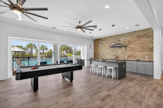 37 W Seahorse Circle, Santa Rosa Beach, FL 32459