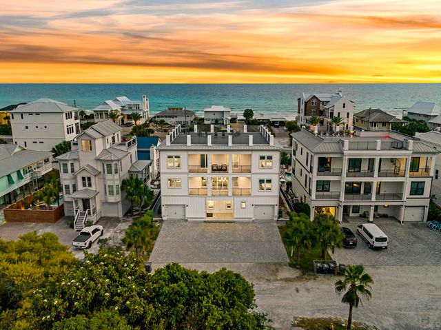 37 W Seahorse Circle, Santa Rosa Beach, FL 32459