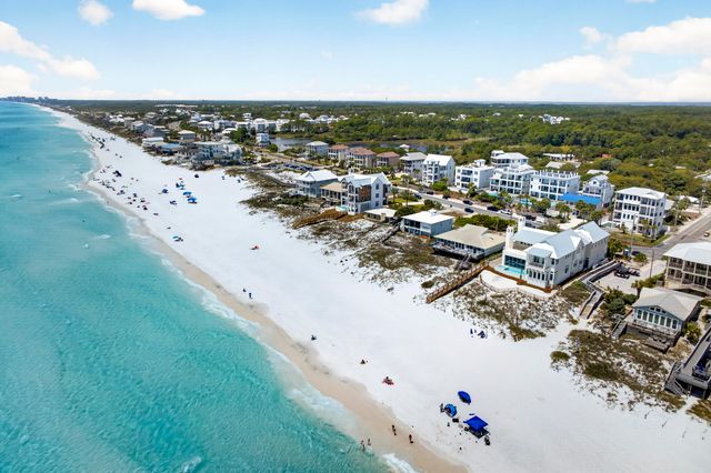 37 W Seahorse Circle, Santa Rosa Beach, FL 32459
