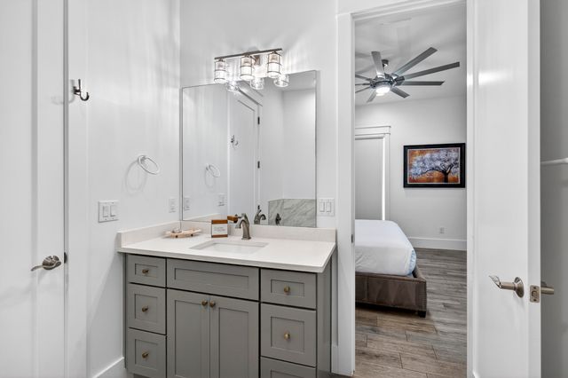 37 W Seahorse Circle, Santa Rosa Beach, FL 32459