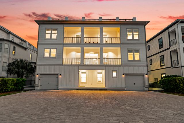 37 W Seahorse Circle, Santa Rosa Beach, FL 32459