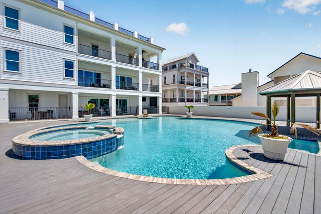 37 W Seahorse Circle, Santa Rosa Beach, FL 32459
