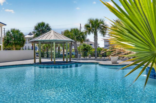 37 W Seahorse Circle, Santa Rosa Beach, FL 32459