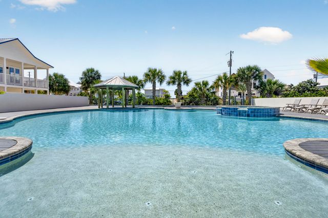 37 W Seahorse Circle, Santa Rosa Beach, FL 32459