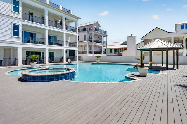 37 W Seahorse Circle, Santa Rosa Beach, FL 32459
