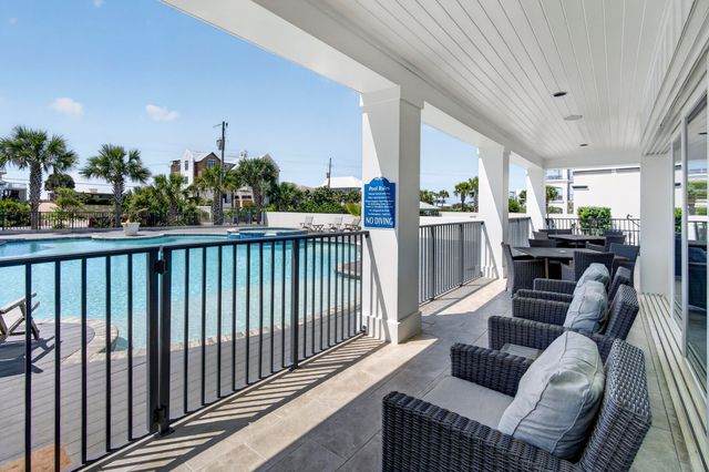 37 W Seahorse Circle, Santa Rosa Beach, FL 32459
