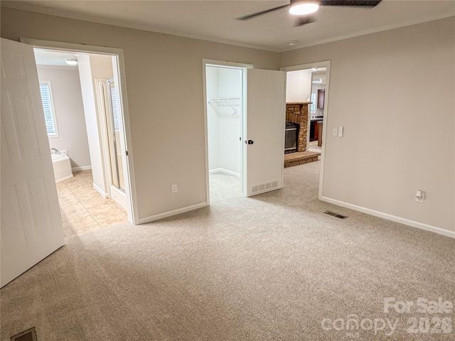 3556 Oakwood Avenue, Claremont, NC 28610