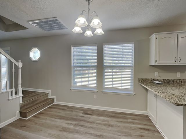 689 Hollandale Rd, La Vergne, TN 37086