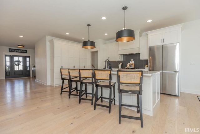 18530 Somerville Court, Evansville, IN 47725