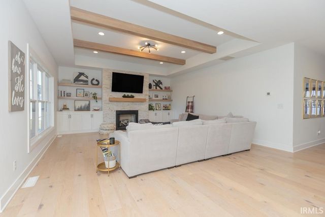 18530 Somerville Court, Evansville, IN 47725